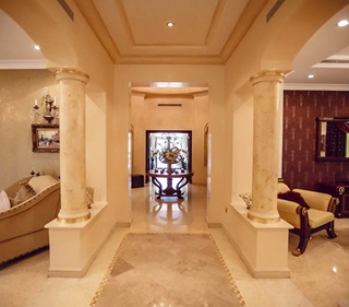 Palm Jumeirah 5 Bedroom SelfCatering Apartment to rent